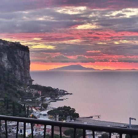 Quietness Bed & Breakfast Vico Equense Bagian luar foto