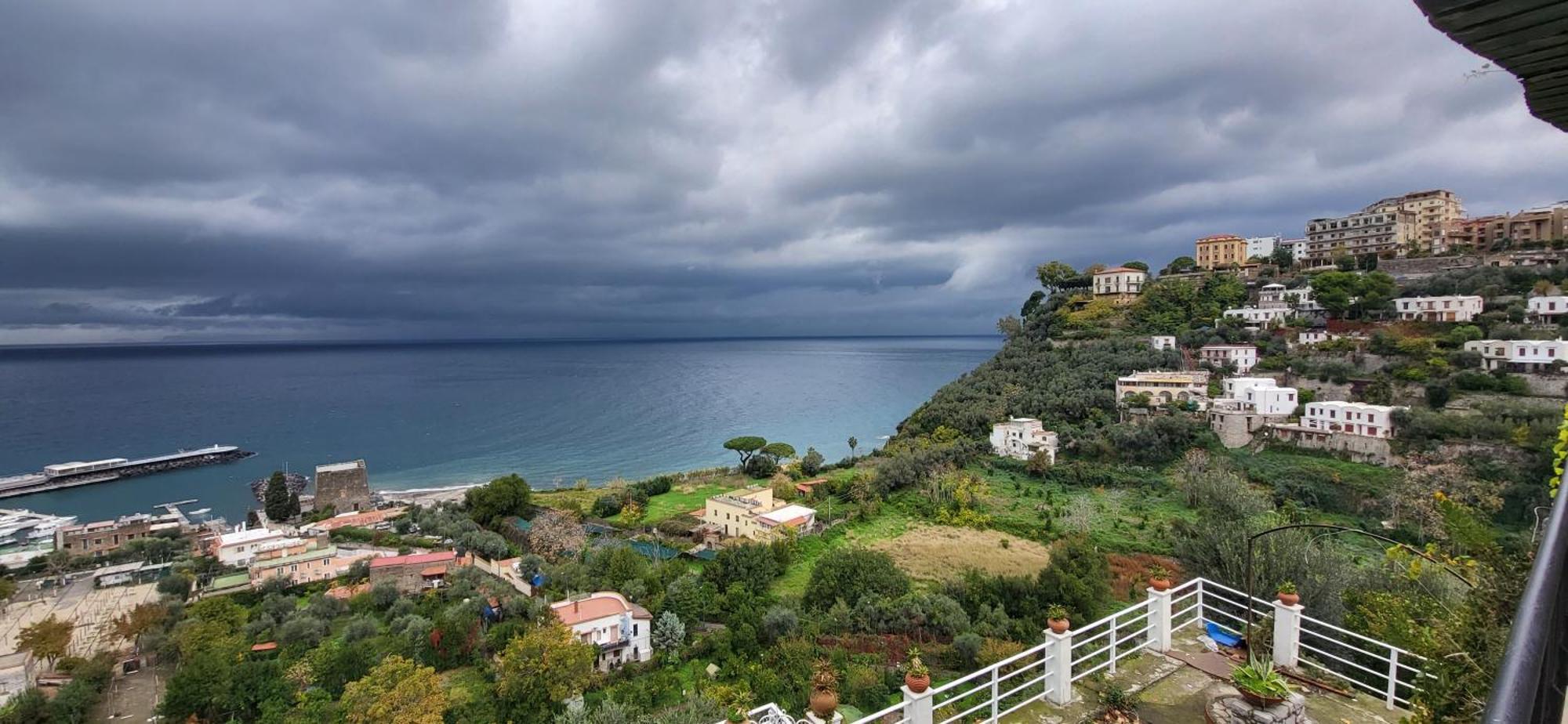 Quietness Bed & Breakfast Vico Equense Bagian luar foto