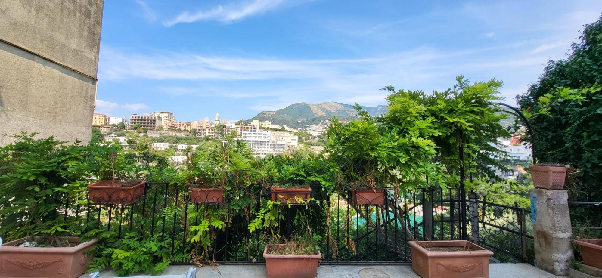 Quietness Bed & Breakfast Vico Equense Bagian luar foto
