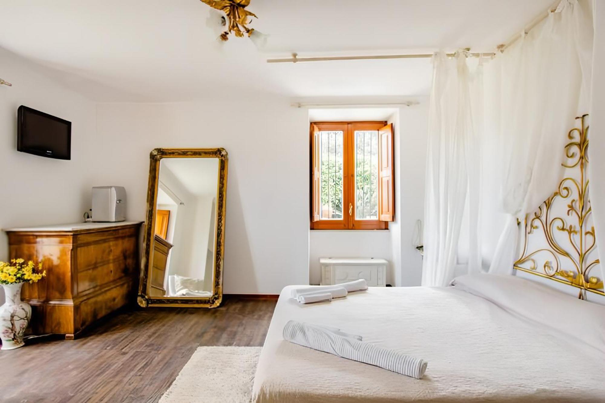 Quietness Bed & Breakfast Vico Equense Bagian luar foto