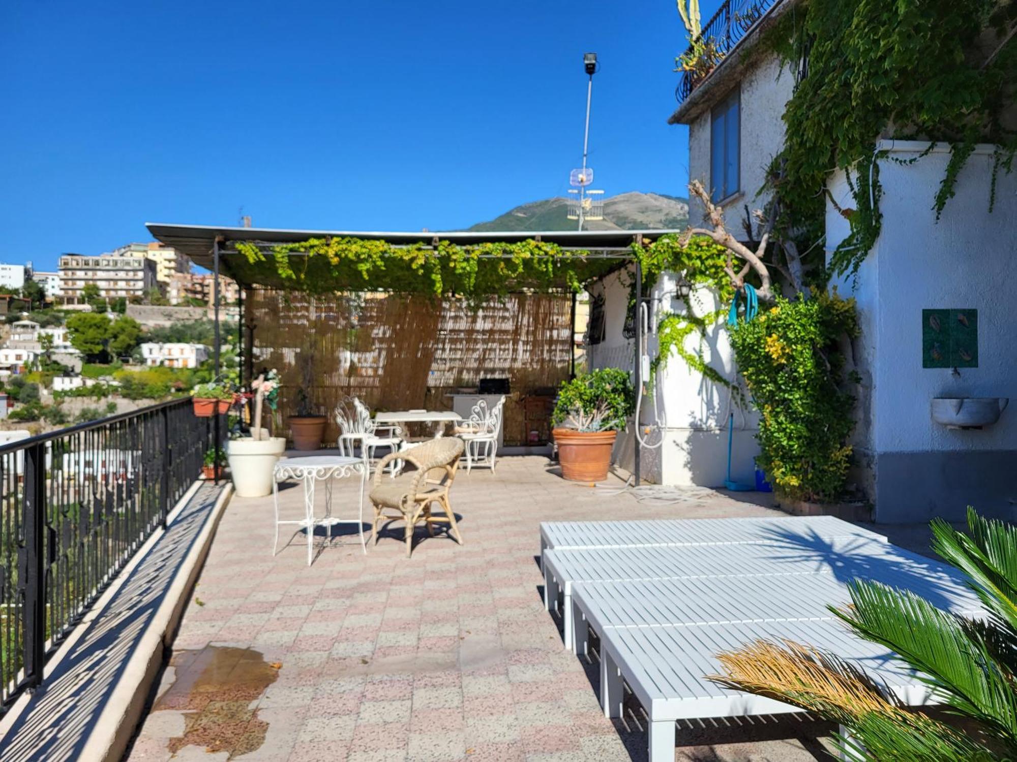 Quietness Bed & Breakfast Vico Equense Bagian luar foto