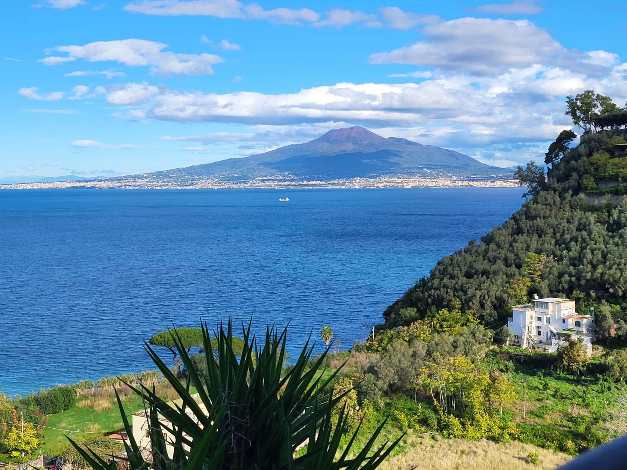 Quietness Bed & Breakfast Vico Equense Bagian luar foto